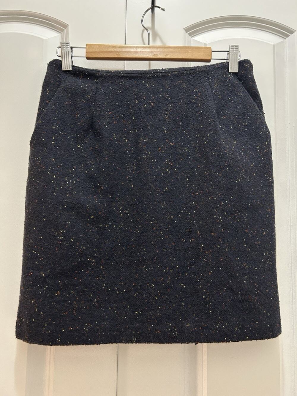 ModCloth Wool‑Blend Tweed Skirt – Size 4 – Black Speckled – Old Money Preppy